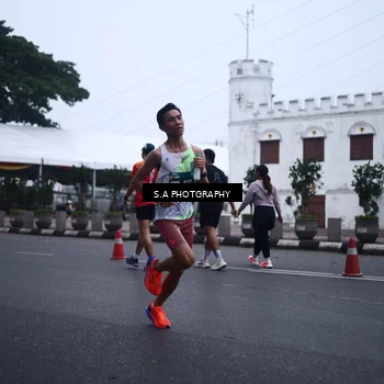 Runner Photo 8566707