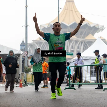 Runner Photo 8566712