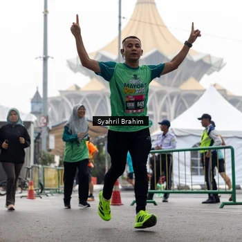 Runner Photo 8566717