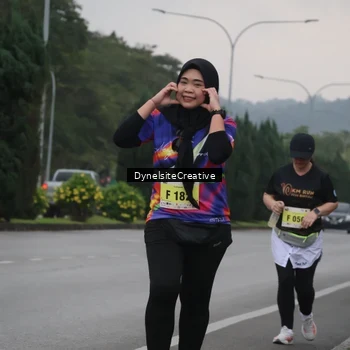 Runner Photo 8566728