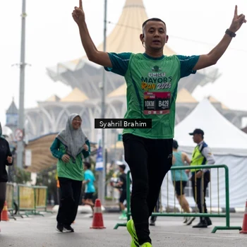 Runner Photo 8566731