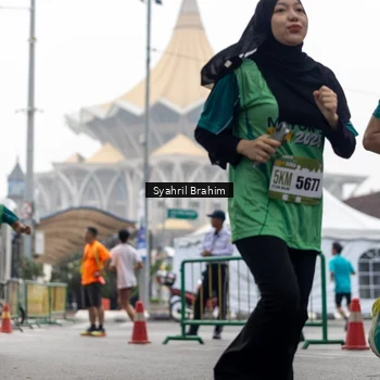 Runner Photo 8566737