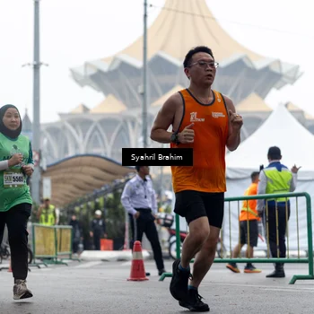 Runner Photo 8566750