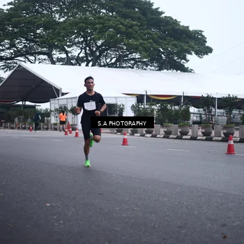 Runner Photo 8566770