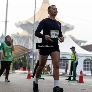 Runner Photo 8566786