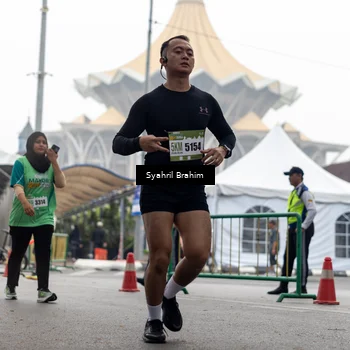 Runner Photo 8566788