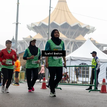 Runner Photo 8566792