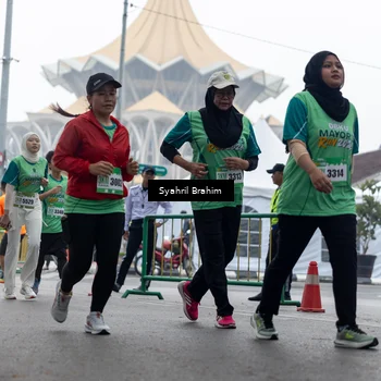 Runner Photo 8566799