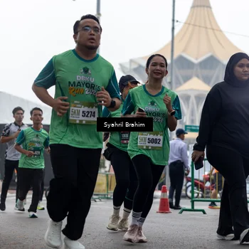 Runner Photo 8566801