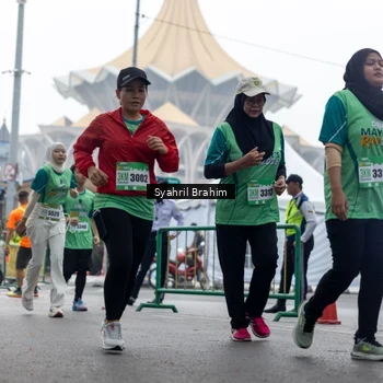 Runner Photo 8566803