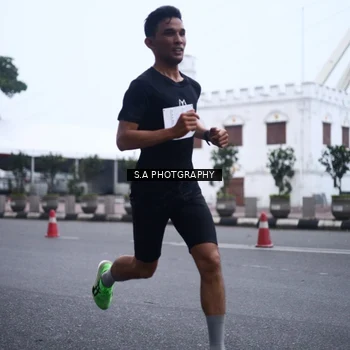 Runner Photo 8566804