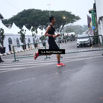 Runner Photo 8566824