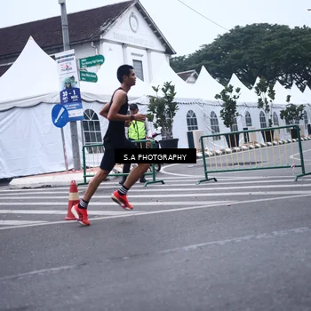 Runner Photo 8566827