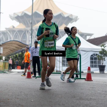 Runner Photo 8566858