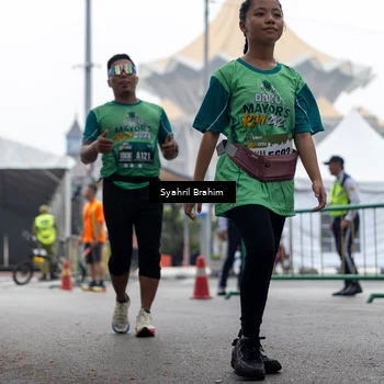 Runner Photo 8566866