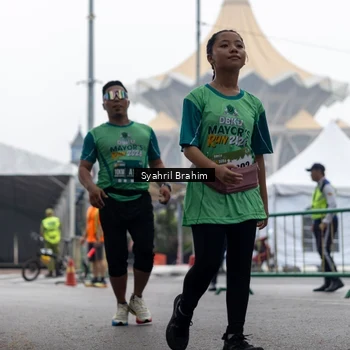Runner Photo 8566901