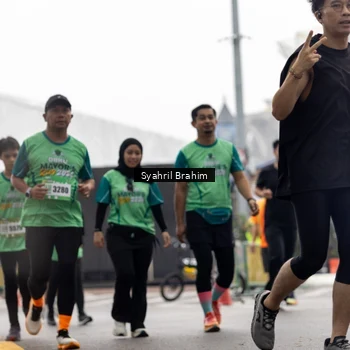 Runner Photo 8566912