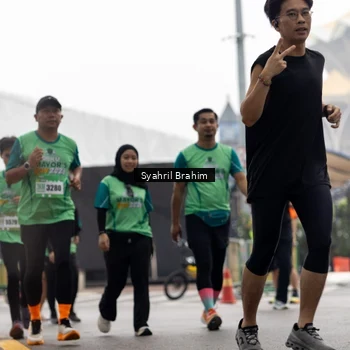 Runner Photo 8566913