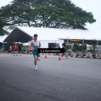 Runner Photo 8566919
