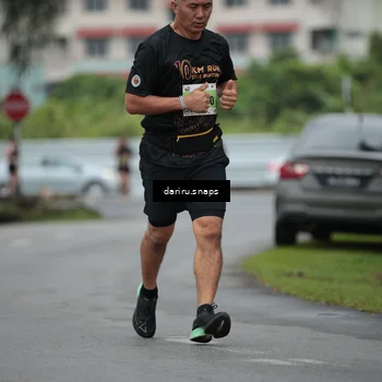 Runner Photo 8566945
