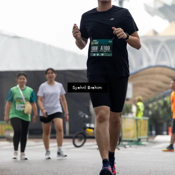 Runner Photo 8566953