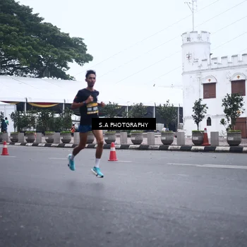 Runner Photo 8566980