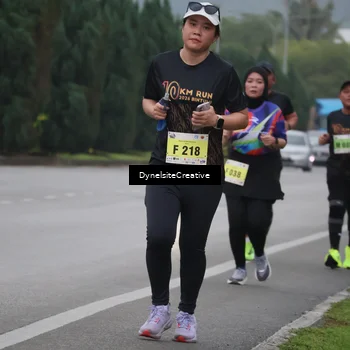 Runner Photo 8567000