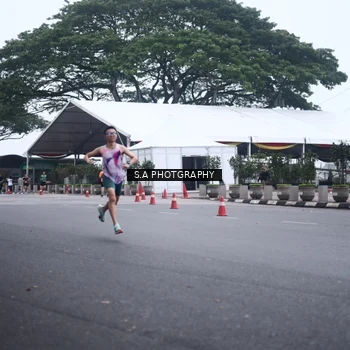 Runner Photo 8567052