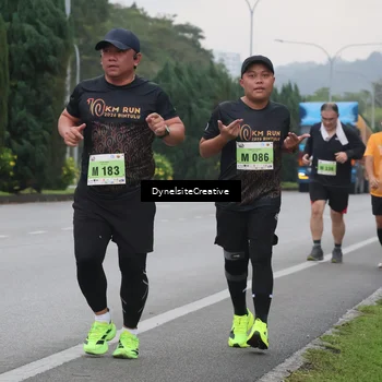 Runner Photo 8567073