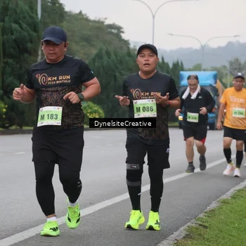 Runner Photo 8567077