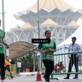 Runner Photo 8567095