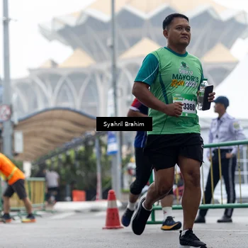 Runner Photo 8567104