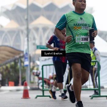 Runner Photo 8567112