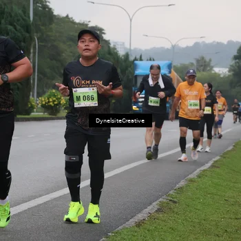Runner Photo 8567119