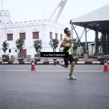 Runner Photo 8567125
