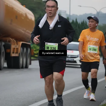 Runner Photo 8567170