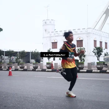 Runner Photo 8567183