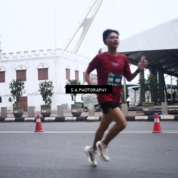 Runner Photo 8567192