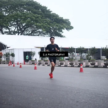Runner Photo 8567193