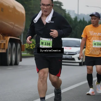 Runner Photo 8567196