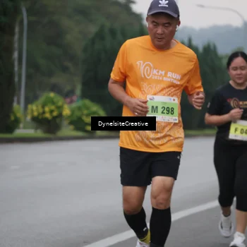 Runner Photo 8567211