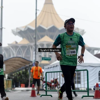 Runner Photo 8567238