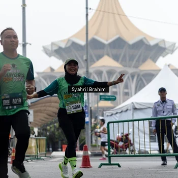 Runner Photo 8567242
