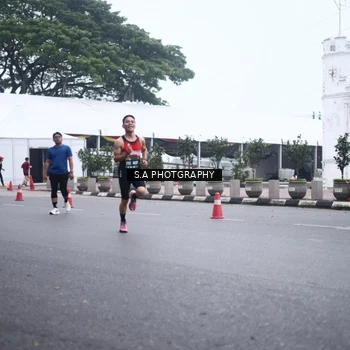 Runner Photo 8567243