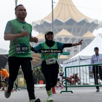 Runner Photo 8567255