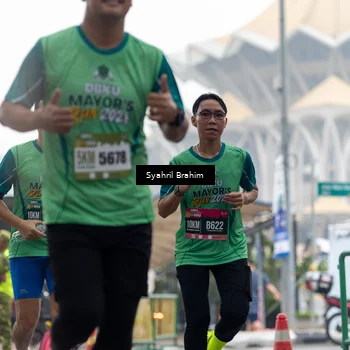 Runner Photo 8567276