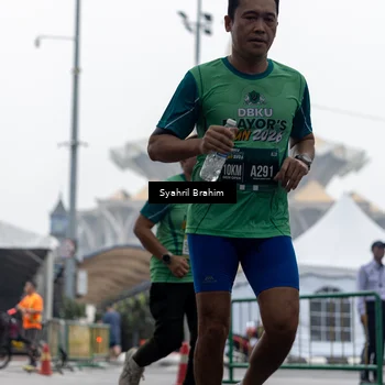Runner Photo 8567291