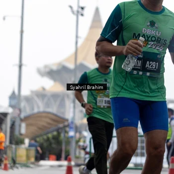 Runner Photo 8567299