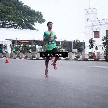 Runner Photo 8567313