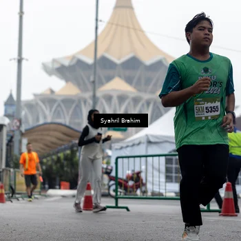 Runner Photo 8567330